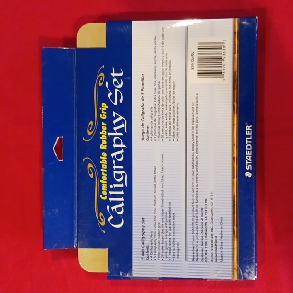 Staedtler Calligraphy Set - Picture 2 of 6